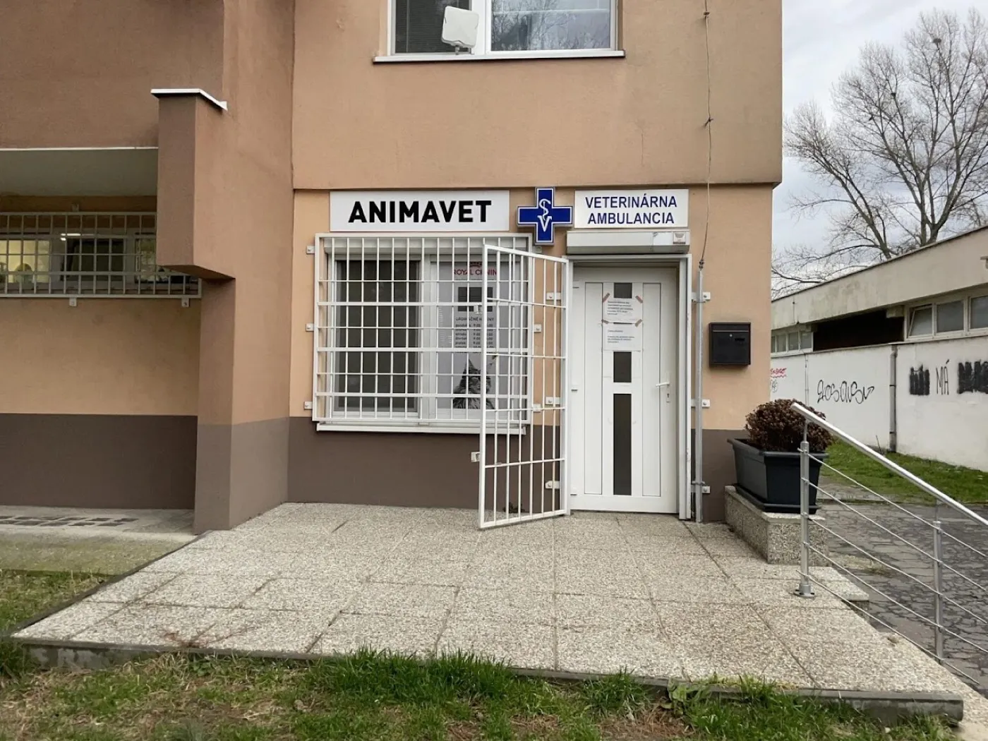 Vchod do ambulancie Animavet